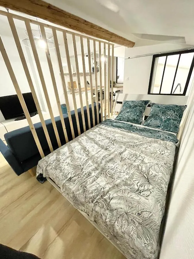 Studio moderne au cœur de Hyères 0*,  France